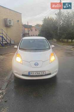 Хэтчбек Nissan Leaf 2014 в Харькове