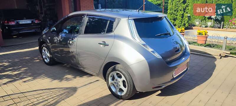 Хэтчбек Nissan Leaf 2013 в Харькове