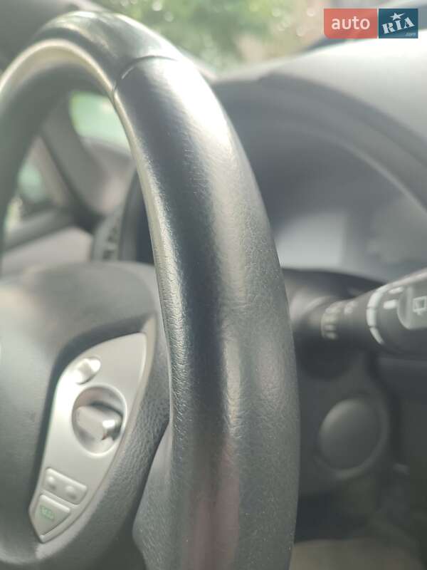 Хэтчбек Nissan Leaf 2013 в Харькове