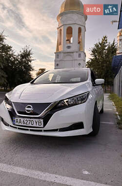 Хетчбек Nissan Leaf 2018 в Києві