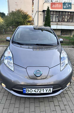 Хэтчбек Nissan Leaf 2016 в Ужгороде