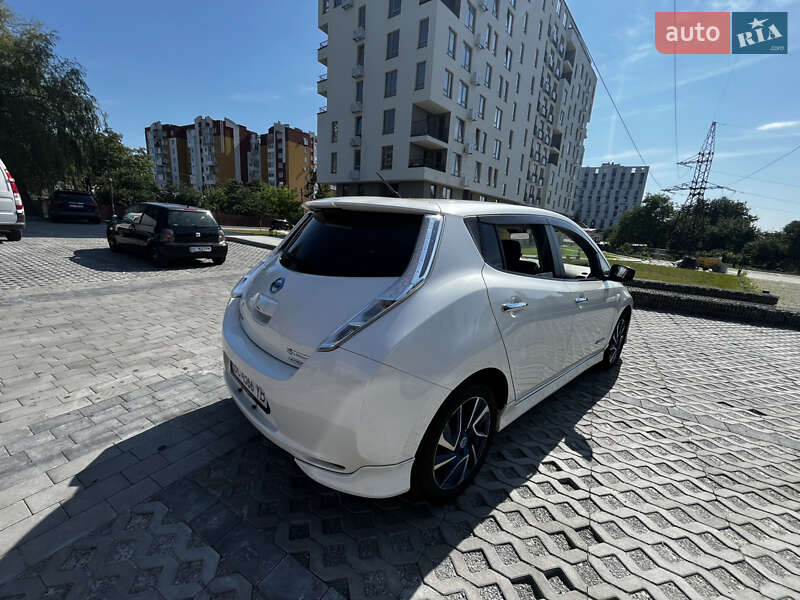 Хэтчбек Nissan Leaf 2017 в Львове фото 8 Хэтчбек Nissan Leaf 2017 в Львове