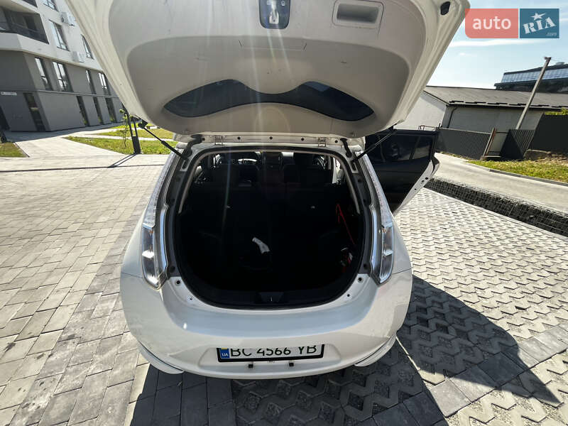 Хэтчбек Nissan Leaf 2017 в Львове фото 14 Хэтчбек Nissan Leaf 2017 в Львове