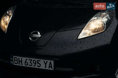 Хэтчбек Nissan Leaf 2016 в Одессе