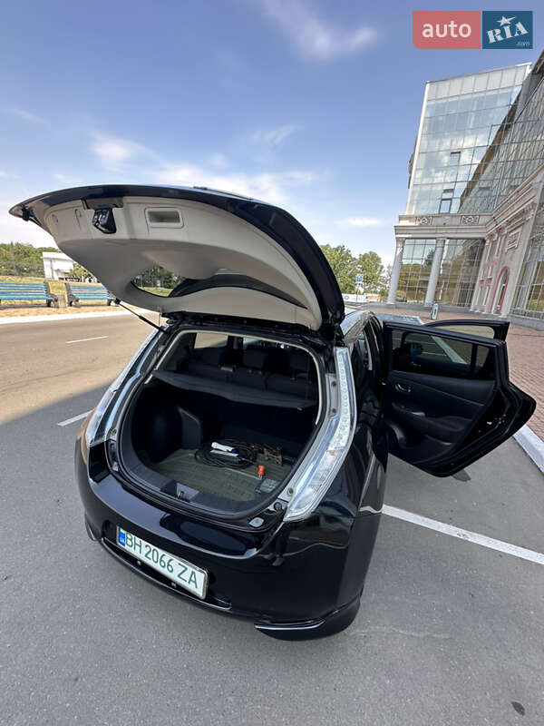 Хетчбек Nissan Leaf 2015 в Одесі фото 9 Хетчбек Nissan Leaf 2015 в Одесі