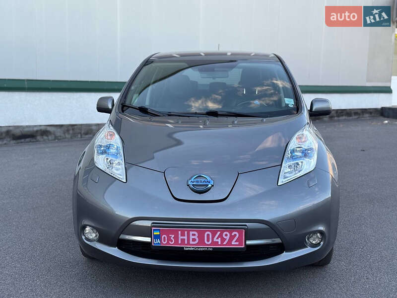 Хетчбек Nissan Leaf 2014 в Вінниці