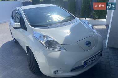 Хэтчбек Nissan Leaf 2017 в Хмельницком
