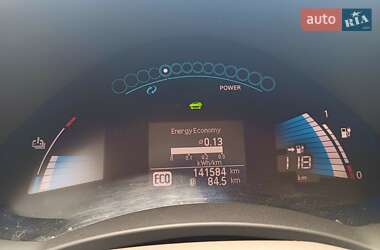 Хетчбек Nissan Leaf 2012 в Запоріжжі