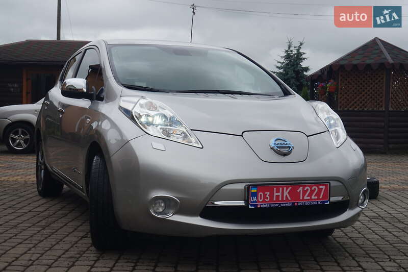 Хетчбек Nissan Leaf 2014 в Самборі