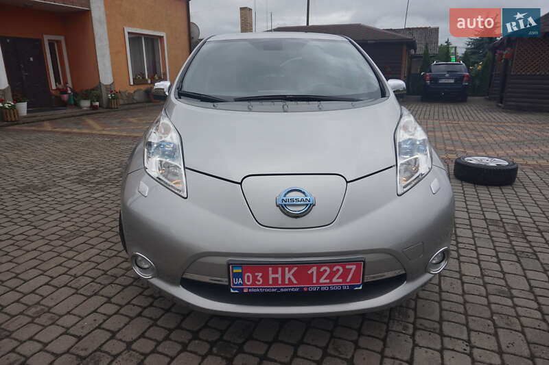 Хетчбек Nissan Leaf 2014 в Самборі