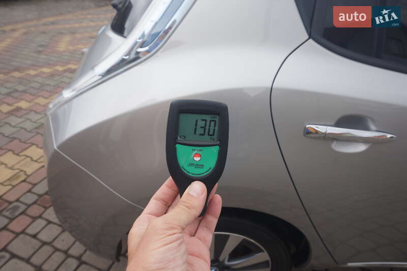 Хетчбек Nissan Leaf 2014 в Самборі