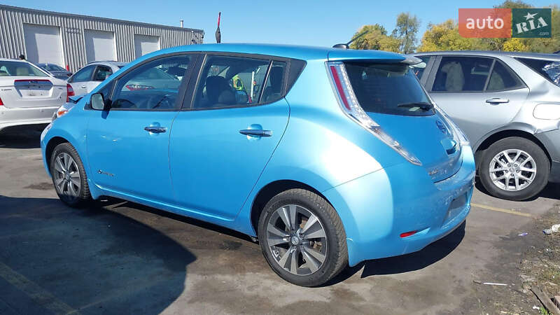 Nissan Leaf 2015