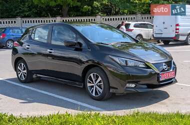 Хэтчбек Nissan Leaf 2022 в Виннице
