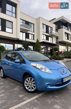 Хэтчбек Nissan Leaf 2014 в Ужгороде