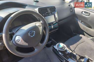 Хэтчбек Nissan Leaf 2016 в Николаеве
