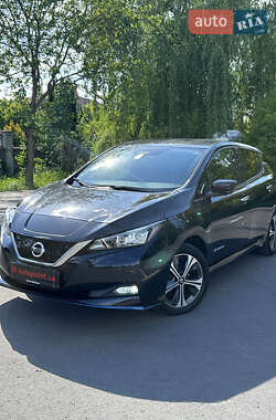 Хетчбек Nissan Leaf 2020 в Білогородці