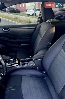 Хетчбек Nissan Leaf 2018 в Полтаві