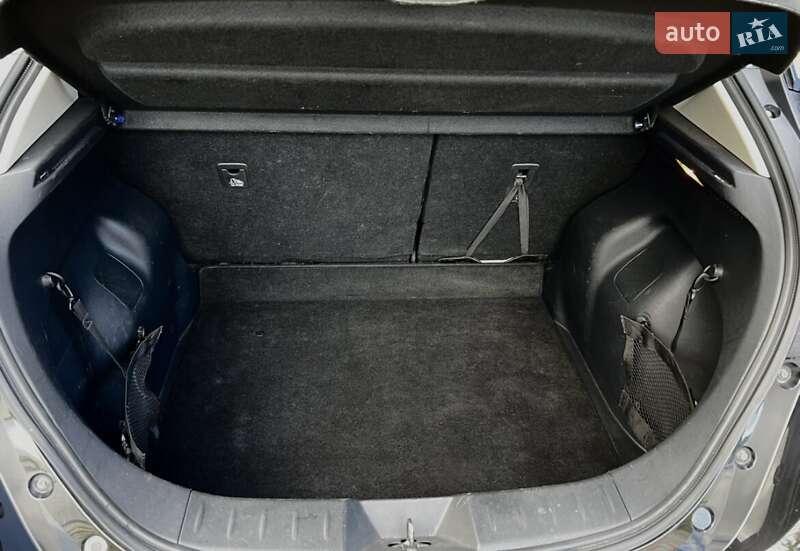 Хэтчбек Nissan Leaf 2018 в Полтаве