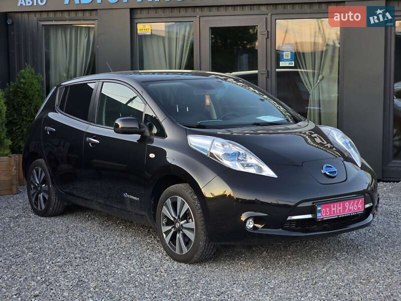 Хэтчбек Nissan Leaf 2015 в Тернополе