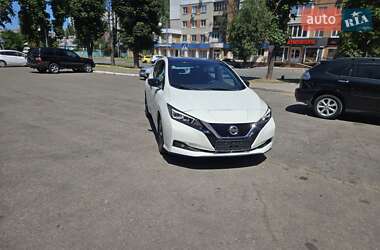Хэтчбек Nissan Leaf 2022 в Черкассах