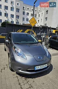 Хетчбек Nissan Leaf 2014 в Харкові