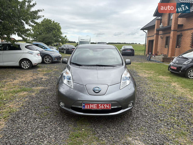 Хэтчбек Nissan Leaf 2014 в Луцке