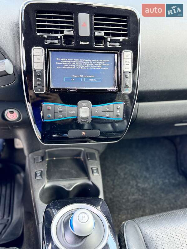 Хетчбек Nissan Leaf 2014 в Києві