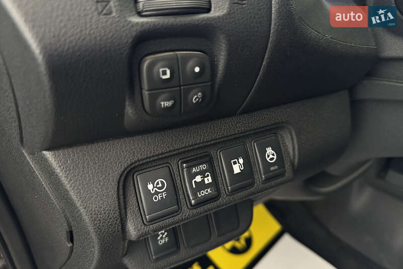 Хэтчбек Nissan Leaf 2013 в Шептицькому фото 13 Хэтчбек Nissan Leaf 2013 в Шептицькому