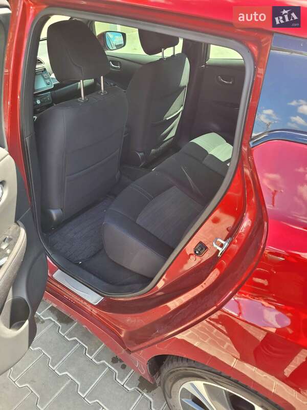 Хетчбек Nissan Leaf 2019 в Києві