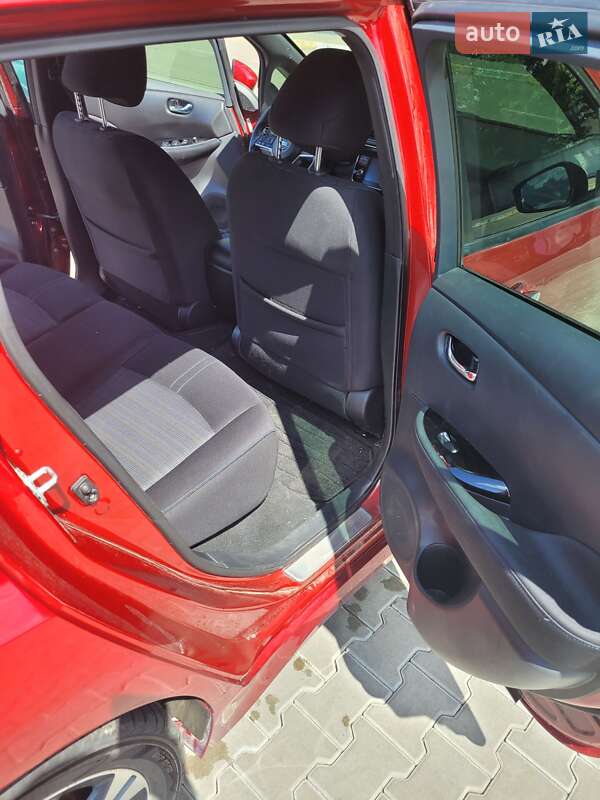 Хетчбек Nissan Leaf 2019 в Києві