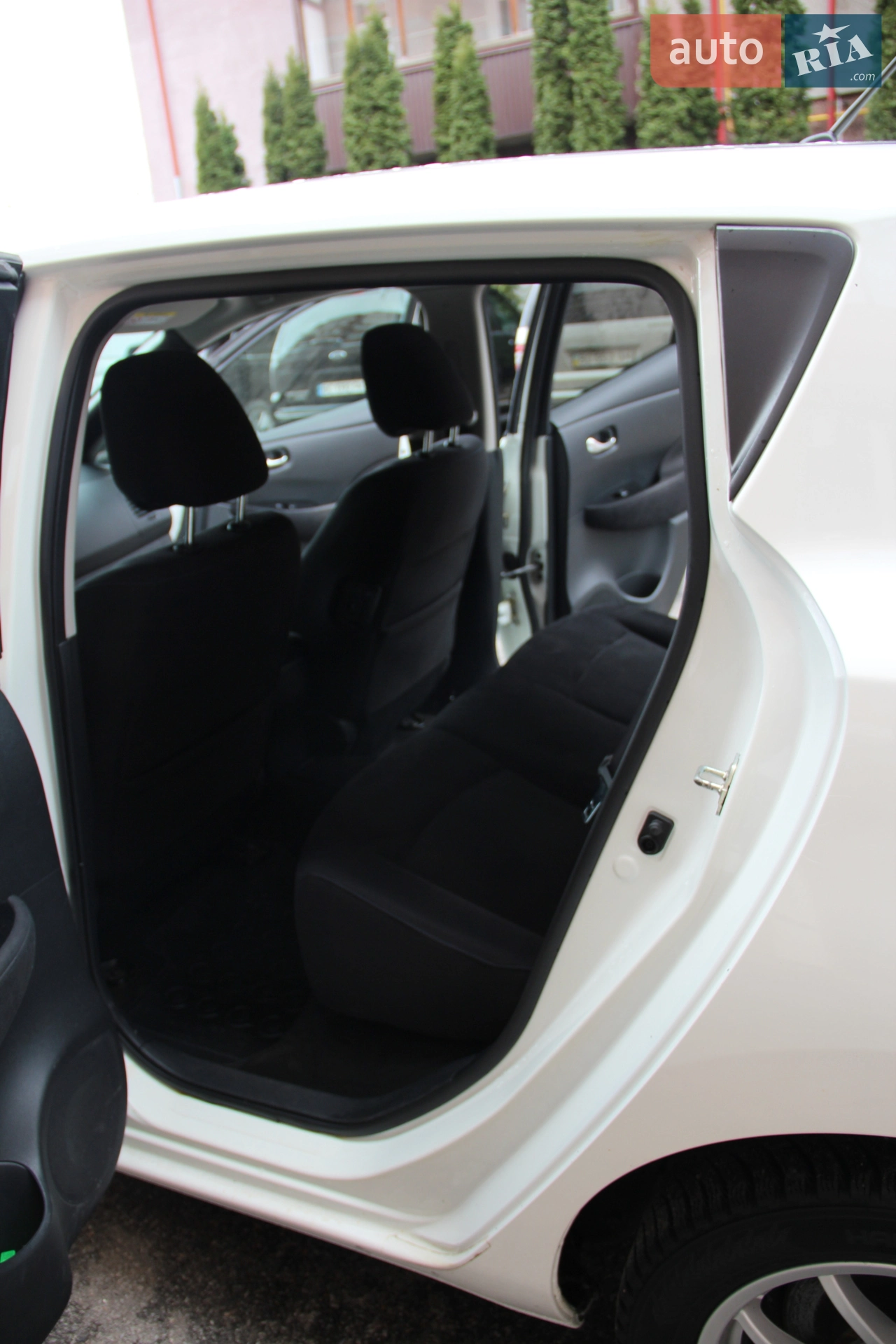 2014 Nissan Leaf - мініатюра 25