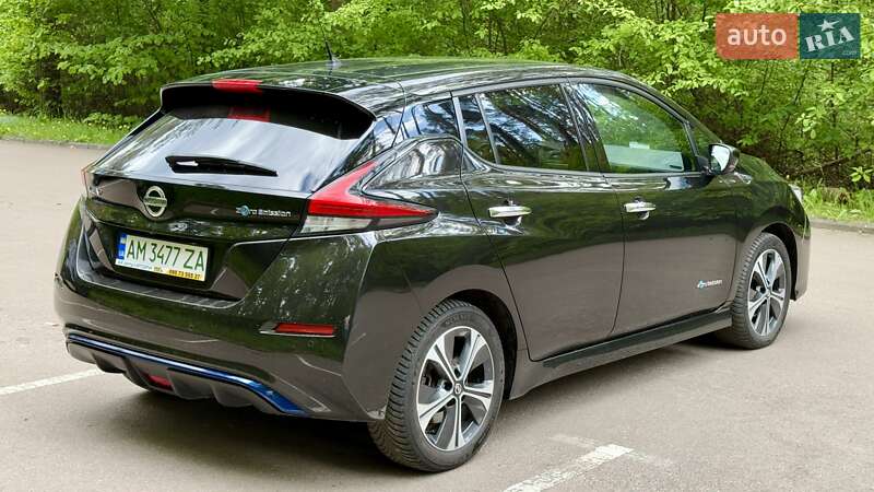Хэтчбек Nissan Leaf 2019 в Житомире