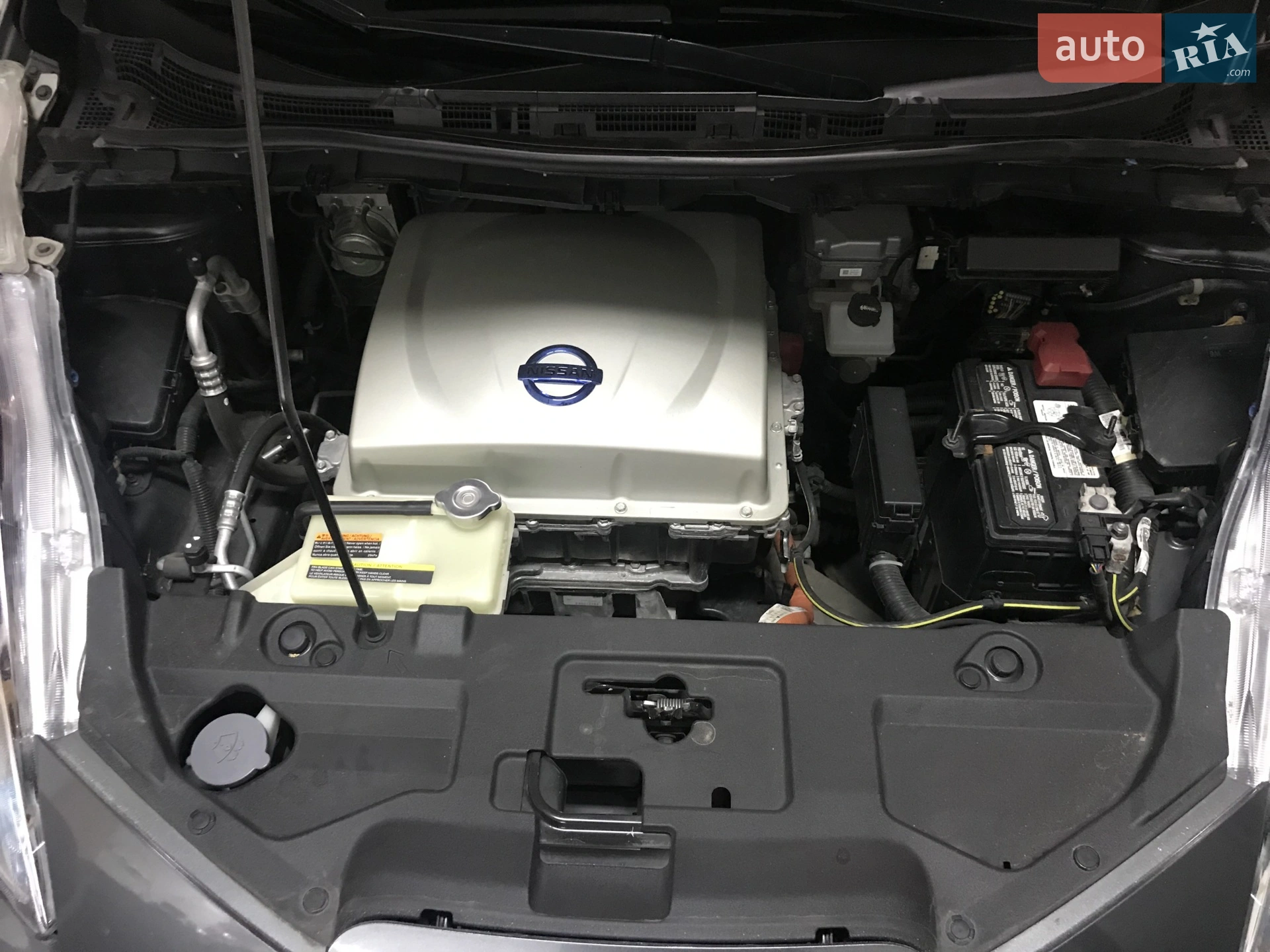 2014 Nissan Leaf - мініатюра 12