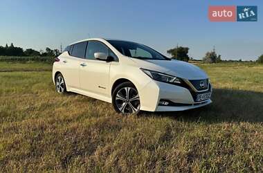Хэтчбек Nissan Leaf 2020 в Черкассах