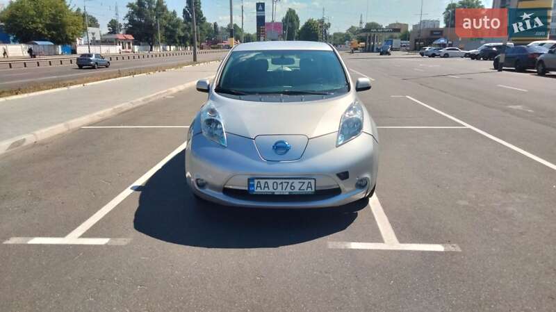 Nissan Leaf 2013