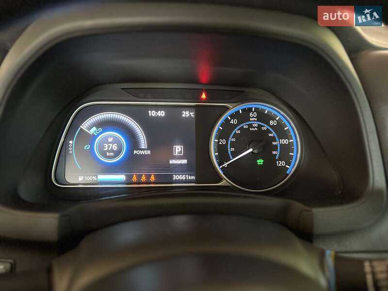 Хетчбек Nissan Leaf 2021 в Вінниці