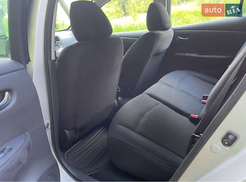 Хетчбек Nissan Leaf 2016 в Львові