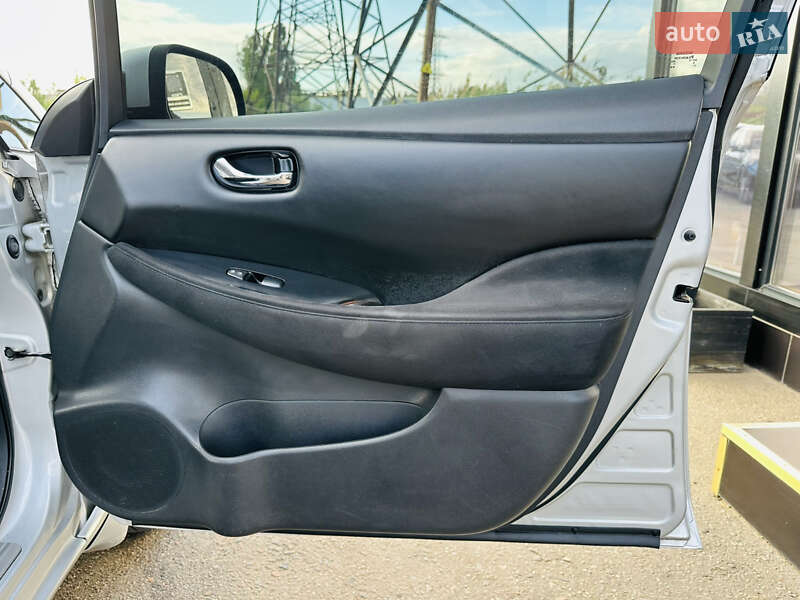 Хэтчбек Nissan Leaf 2015 в Харькове фото 25 Хэтчбек Nissan Leaf 2015 в Харькове