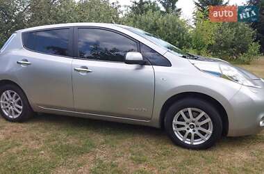 Хетчбек Nissan Leaf 2014 в Кам'янець-Подільському