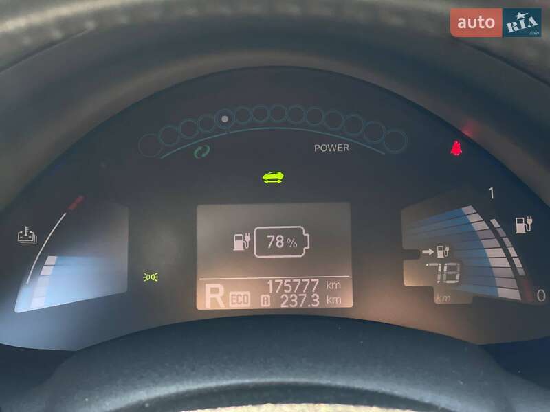 Хетчбек Nissan Leaf 2013 в Києві