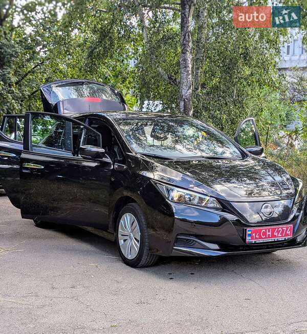 Хэтчбек Nissan Leaf 2022 в Ровно