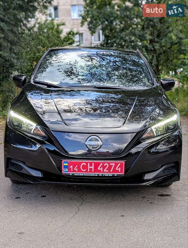 Хэтчбек Nissan Leaf 2022 в Ровно