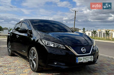 Хетчбек Nissan Leaf 2018 в Білгороді-Дністровському