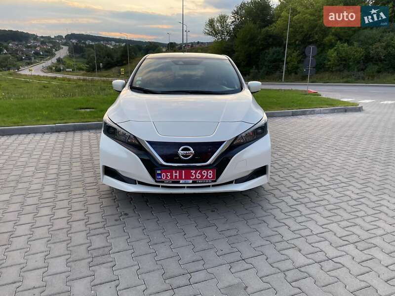 Хетчбек Nissan Leaf 2020 в Тернополі