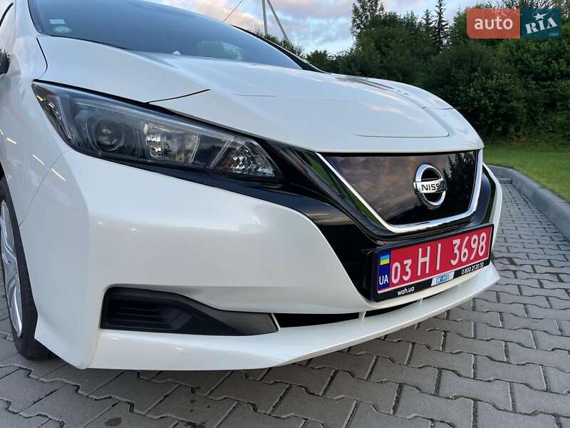 Хетчбек Nissan Leaf 2020 в Тернополі