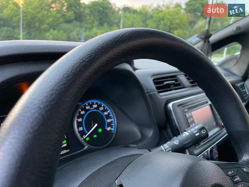 Хетчбек Nissan Leaf 2020 в Тернополі