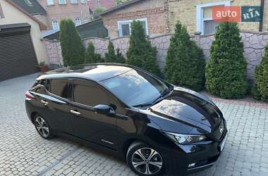 Хэтчбек Nissan Leaf 2019 в Луцке
