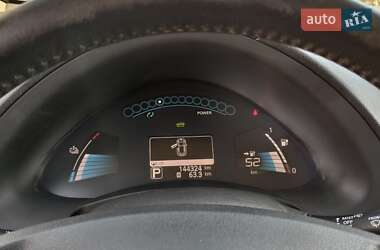 Хэтчбек Nissan Leaf 2015 в 