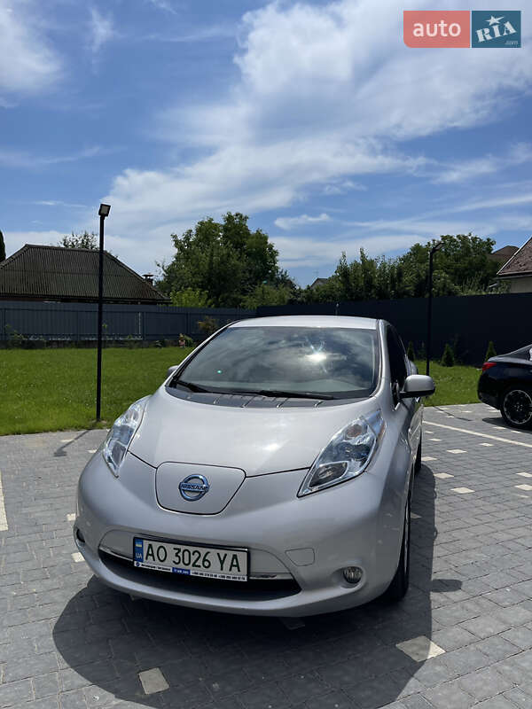 Nissan Leaf 2012