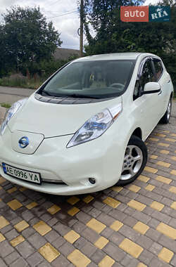 Хетчбек Nissan Leaf 2011 в Нікополі